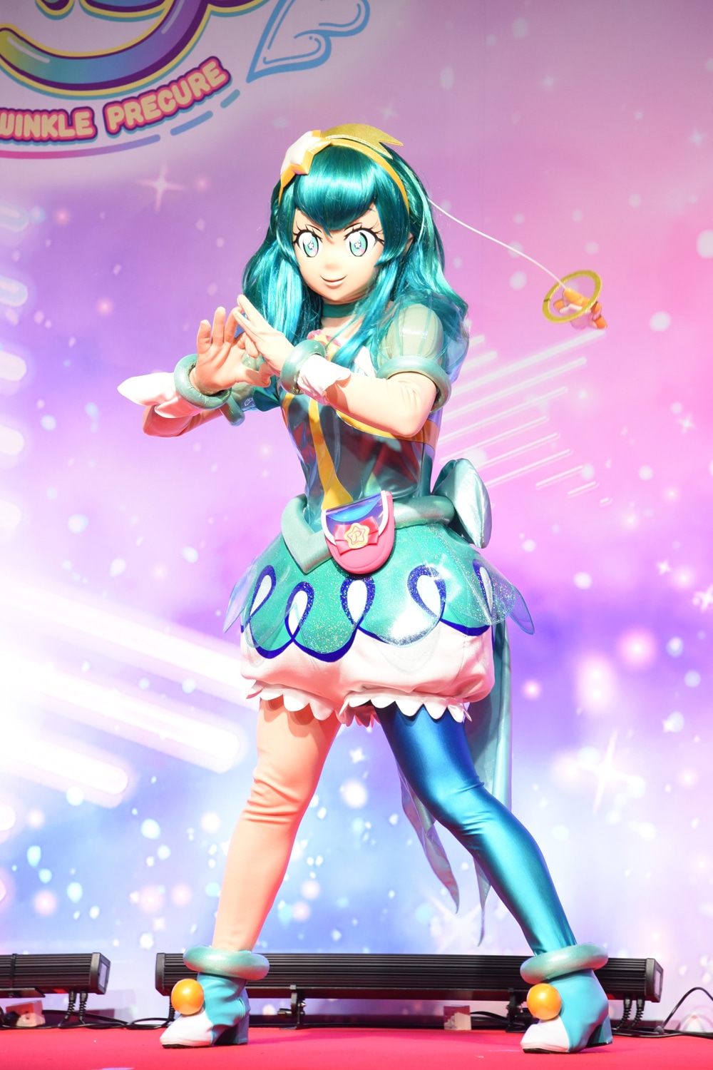 ダンスを披露するキュアミルキー。