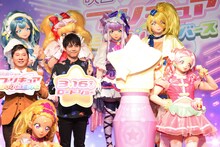 上段左からキュアアンジュ、キュアマシェリ、キュアアムール、キュアエトワール、中段左から田中裕二（爆笑問題）、梶裕貴、キュアエール、下段左はキュアソレイユ。