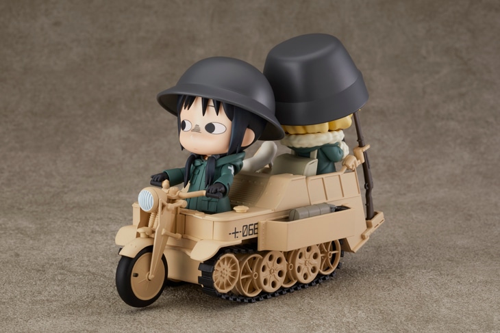 「ねんどろいどもあ ケッテンクラート」と「ねんどろいど チト」「ねんどろいど ユーリ」を一緒に使用した様子。