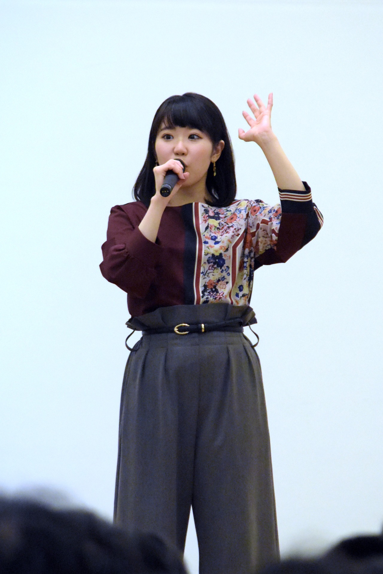 東山奈央