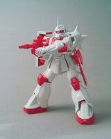 購入者特典のユニクロUTオリジナル限定ガンプラ。