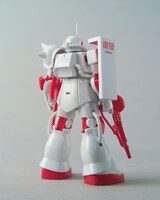 購入者特典のユニクロUTオリジナル限定ガンプラ。