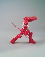 購入者特典のユニクロUTオリジナル限定ガンプラ。