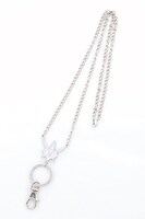 「コードギアス 復活のルルーシュ」をモチーフにしたネックストラップ。