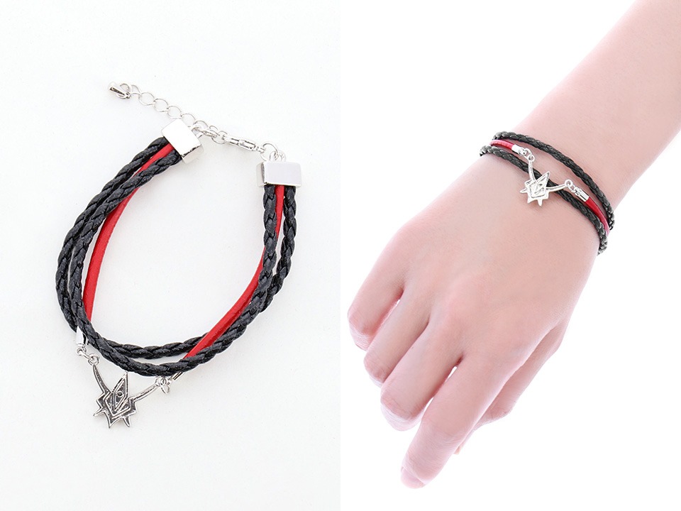 「コードギアス 復活のルルーシュ」をモチーフにしたブレスレット。