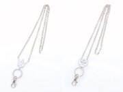 「コードギアス 復活のルルーシュ」をモチーフにしたネックストラップ。