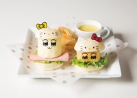 「ポプ子とピピ美のキティコスバーガーセット」