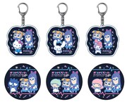 上段がアクリルキーホルダー、下段が缶バッジ。