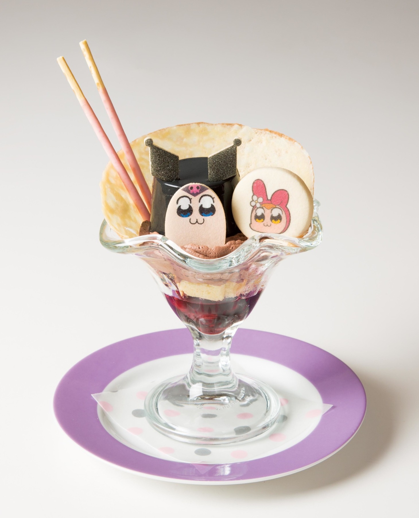 「クロミ化ピピ美のブラックプリンクレープ」