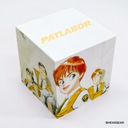 東京中央郵便局で展示される「機動警察パトレイバー」のアイテム。