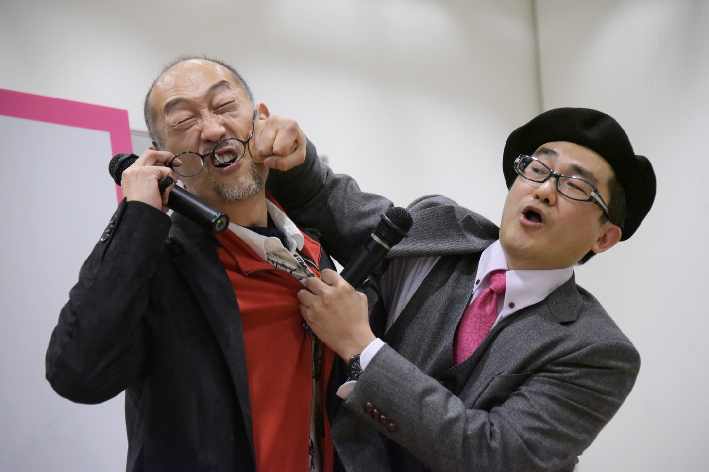 藤田和日郎（左）と島本和彦（右）。