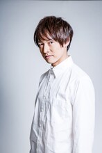 マキハラ役の中谷智昭。