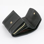 MaMモデルのミニ財布。