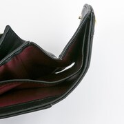 MaMモデルのミニ財布。