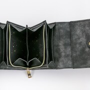 流星隊モデルのミニ財布。