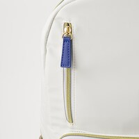 fineモデルのリュック。