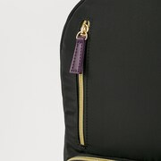 UNDEADモデルのリュック。