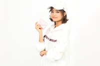 2winkモデルのミニ財布。