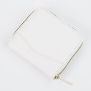 fineモデルのミニ財布。