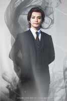 久保田秀敏扮するアルバート・ジェームズ・モリアーティ。