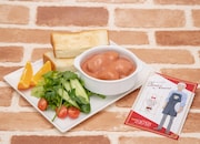 「安室透特製!ミートボールとキャベツのミルクトマト煮」※画像はイメージ。