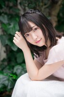 熱田杏南役の豊田萌絵。