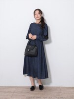 「王国パーティードレス」の着用例。