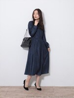 「王国パーティー 2WAYバッグ」の使用イメージ。