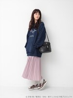 「跡部王国パーカー」の着用例。