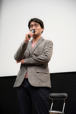 立川譲監督