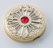 「ベルサイユのばら オスカル&アンドレ気高き愛 クッションファンデーションコンパクトセット」のミラー。