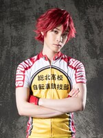 百瀬朔扮する鳴子章吉