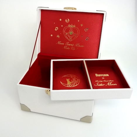 「ムーン・コズミック・パワーBOX」内装イメージ