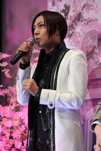 蒼井翔太