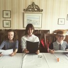 エミリー・モーティマーやビル・ナイ写る「マイ・ブックショップ」メイキング写真