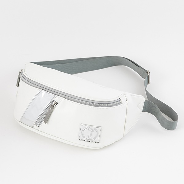 槙島聖護モデルのバッグ。