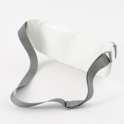 槙島聖護モデルのバッグ。