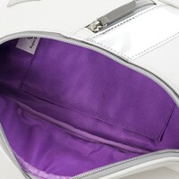 槙島聖護モデルのバッグ。