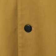 宜野座伸元モデルのアウター。