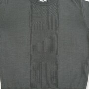 宜野座伸元モデルのトップス。