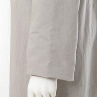 槙島聖護モデルのアウター。