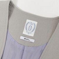 槙島聖護モデルのアウター。