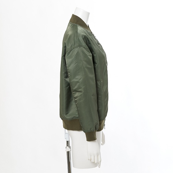 狡噛慎也モデルのアウター。