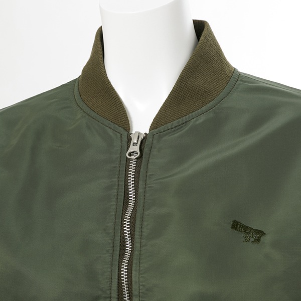 狡噛慎也モデルのアウター。