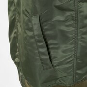 狡噛慎也モデルのアウター。