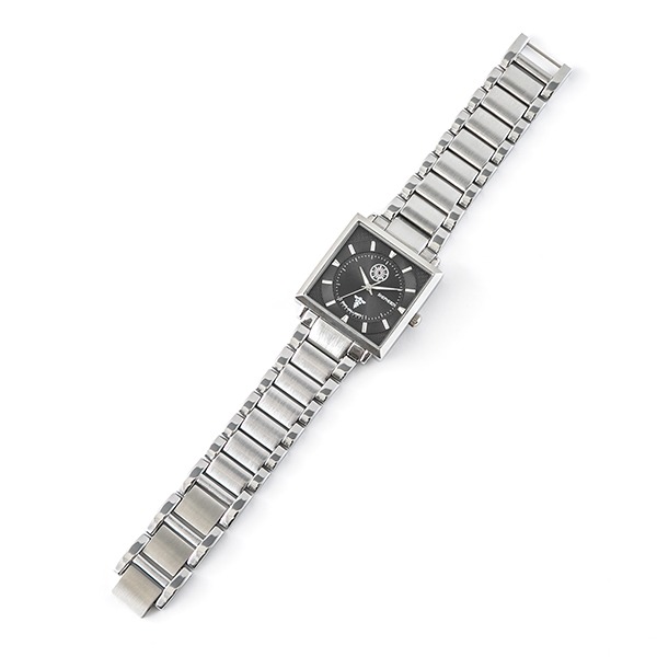 宜野座伸元モデルの腕時計。