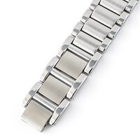 宜野座伸元モデルの腕時計。