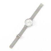 槙島聖護モデルの腕時計。