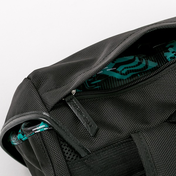 狡噛慎也モデルのバッグ。