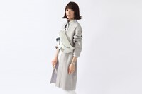 槙島聖護モデルのバッグ使用イメージ。